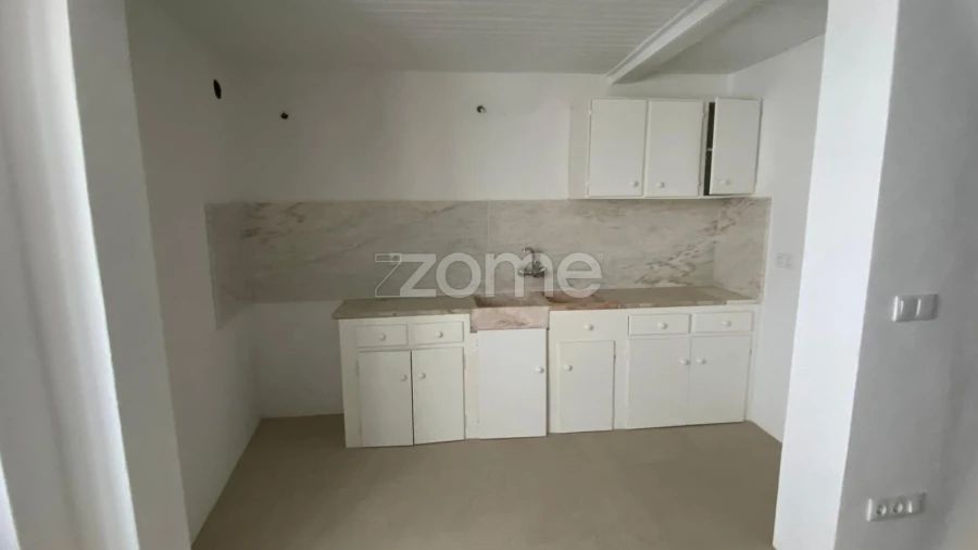 Moradia T2 para Venda em Santa Maria da Devesa