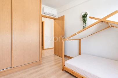 Apartamento T3 para Venda em Abraveses