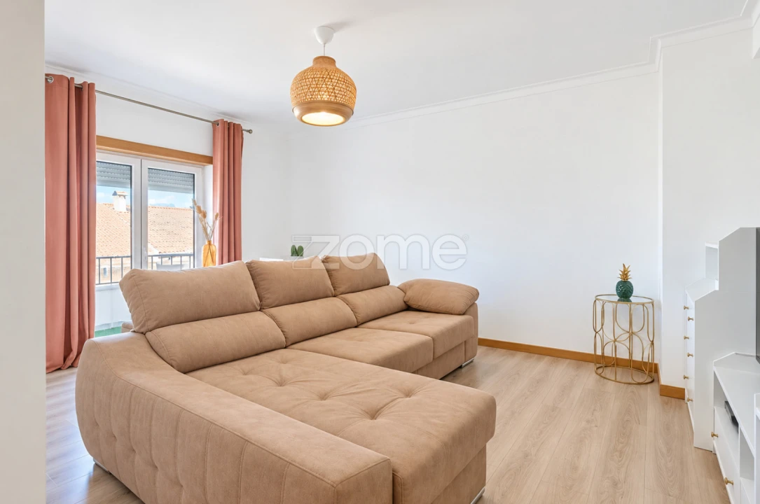 Apartamento T3 para Venda em Abraveses Foto 2