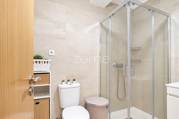 Apartamento T3 para Venda em Abraveses Foto 17