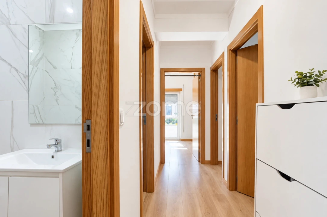 Apartamento T3 para Venda em Abraveses Foto 14