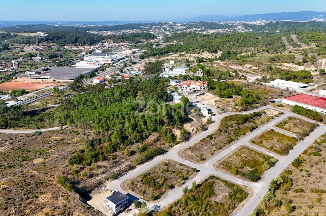 Terreno para Venda em Cernache Foto 1