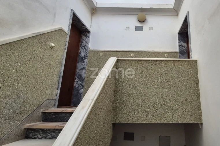Apartamento T2 para Venda em Loures Foto 15