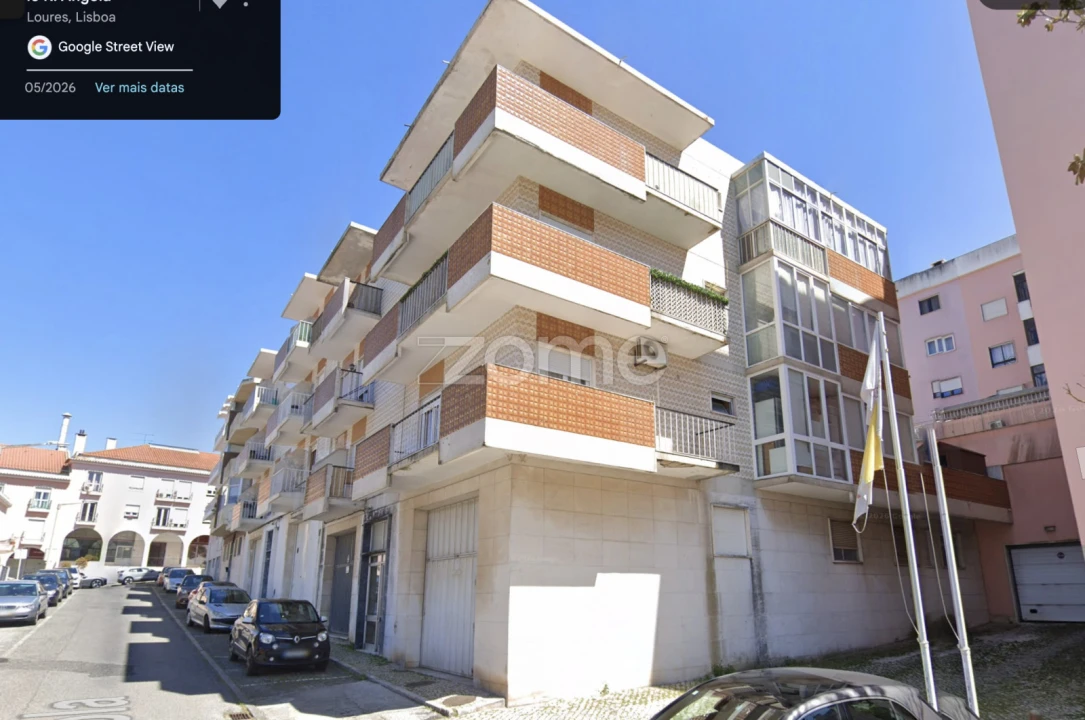 Apartamento T2 para Venda em Loures Foto 2