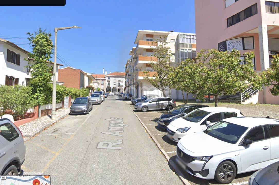 Apartamento T2 para Venda em Loures Foto 1