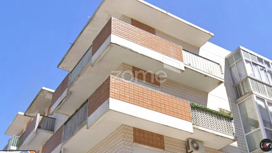 Apartamento T2 para Venda em Loures