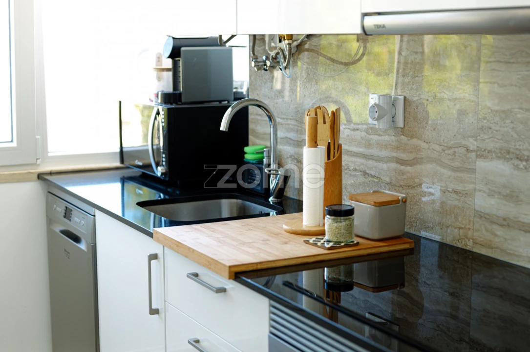 Apartamento T1 para Venda em Póvoa de Santa Iria e Forte da Casa Foto 5