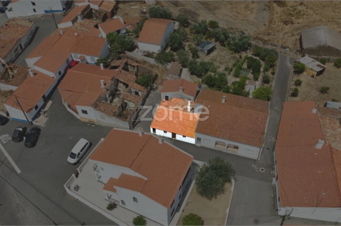 Moradia T1 para Venda em Almodôvar e Graça dos Padrões Foto 2
