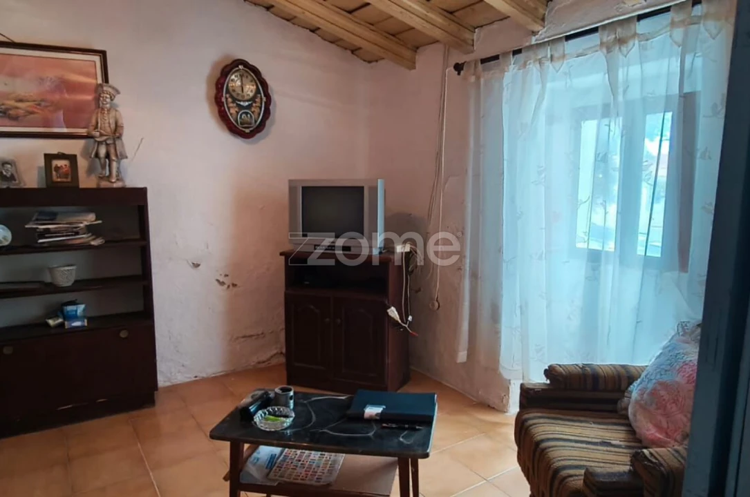 Moradia T1 para Venda em Almodôvar e Graça dos Padrões Foto 6