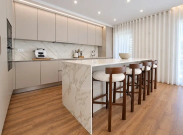 Apartamento T4 para Venda em Póvoa de Varzim, Beiriz e Argivai