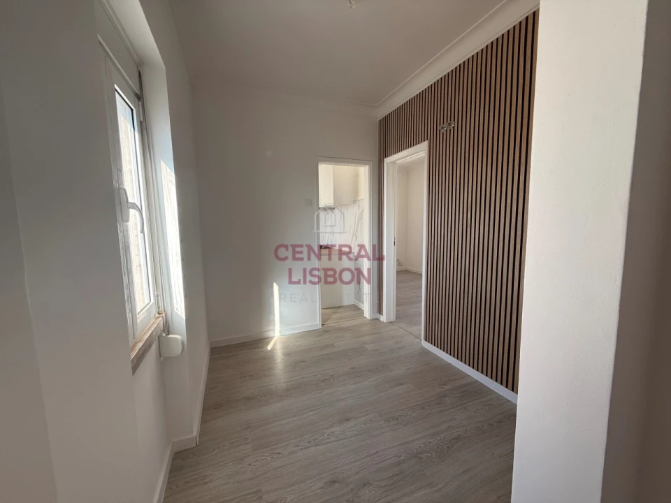 Apartamento T1 para Venda em São Vicente Foto 13