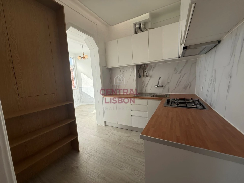 Apartamento T1 para Venda em São Vicente Foto 15