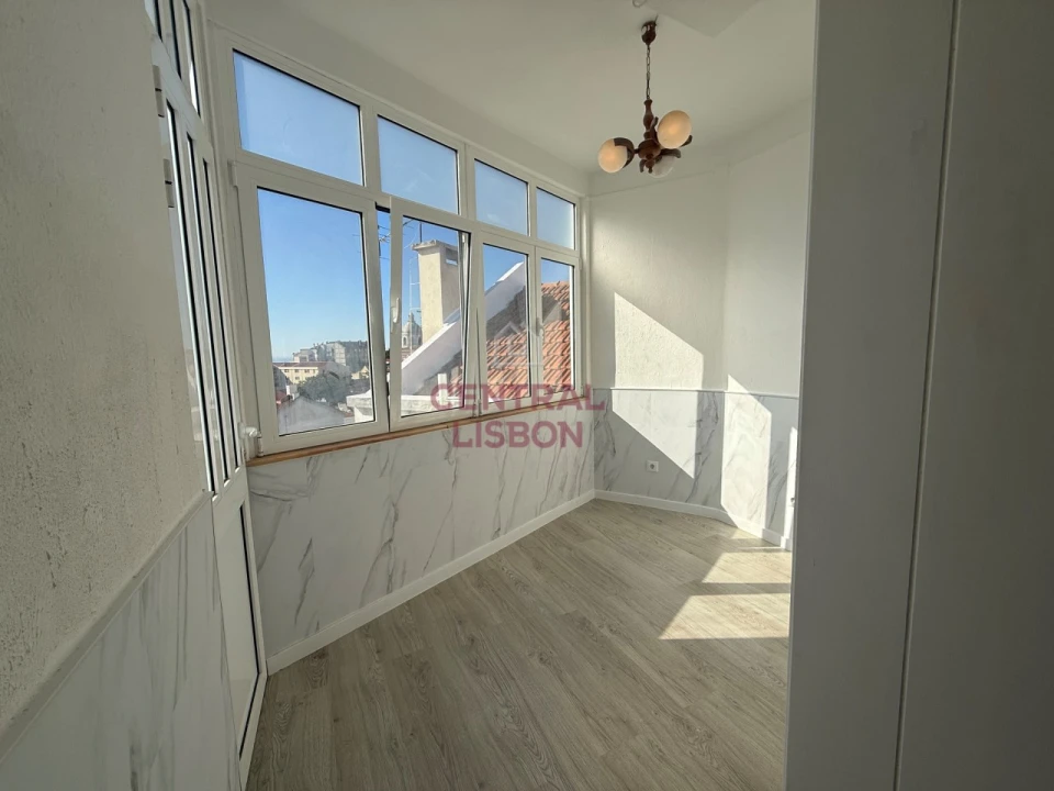 Apartamento T1 para Venda em São Vicente Foto 21