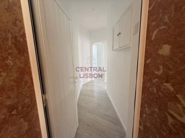 Apartamento T1 para Venda em São Vicente