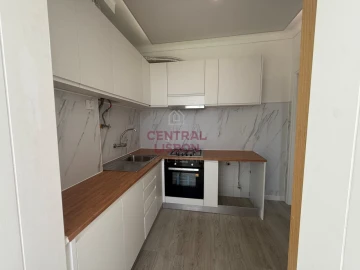 Apartamento T1 para Venda em São Vicente