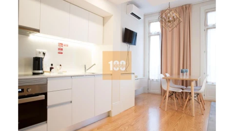 Apartamento para Venda em Cedofeita, Santo Ildefonso, Sé, Miragaia, São Nicolau e Vitória