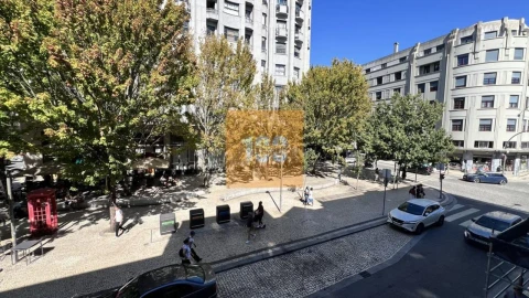 Apartamento para Venda em Cedofeita, Santo Ildefonso, Sé, Miragaia, São Nicolau e Vitória