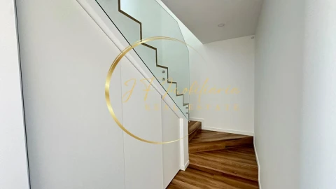 Moradia T4 para Venda em Ílhavo (São Salvador)