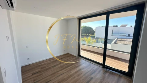 Moradia T4 para Venda em Ílhavo (São Salvador)