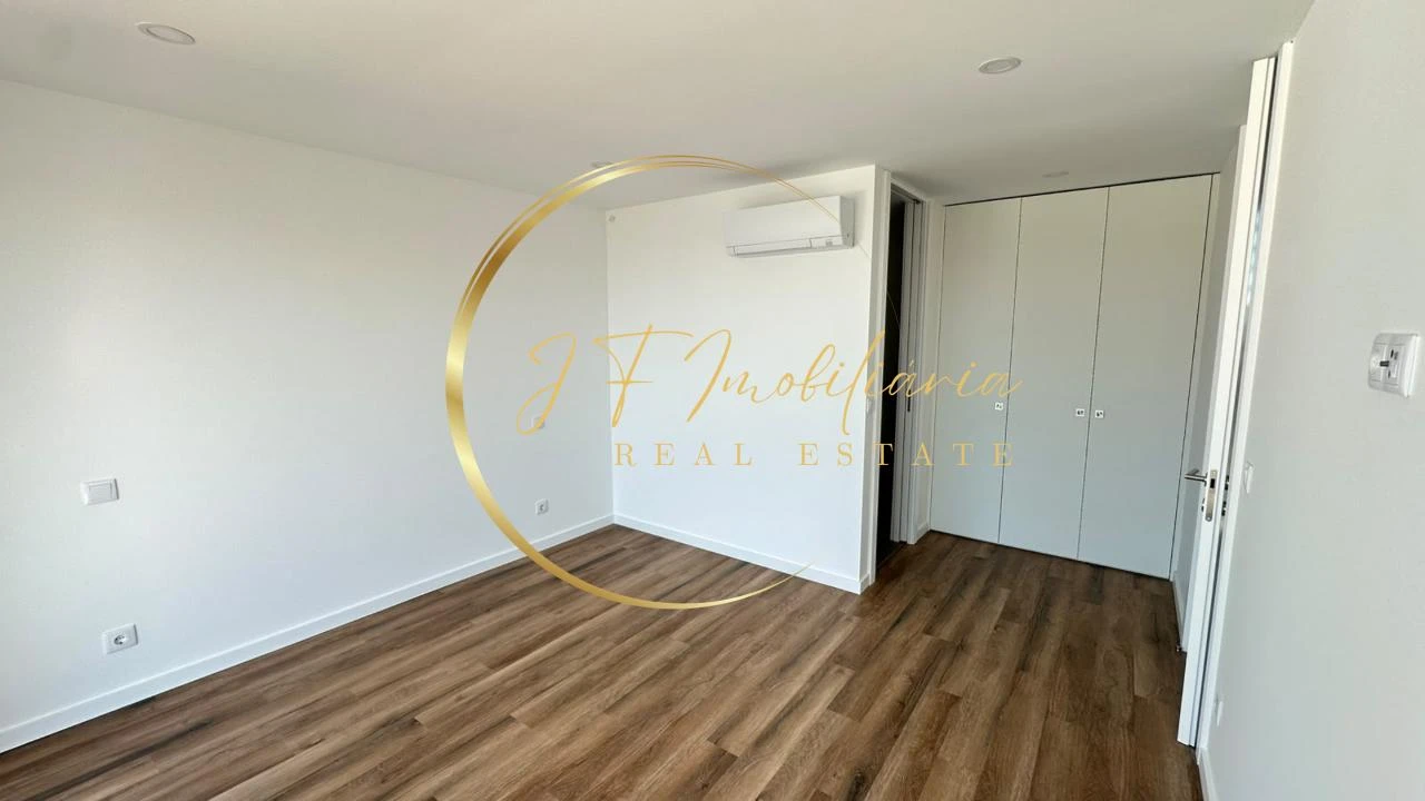 Moradia T4 para Venda em Ílhavo (São Salvador) Foto 22