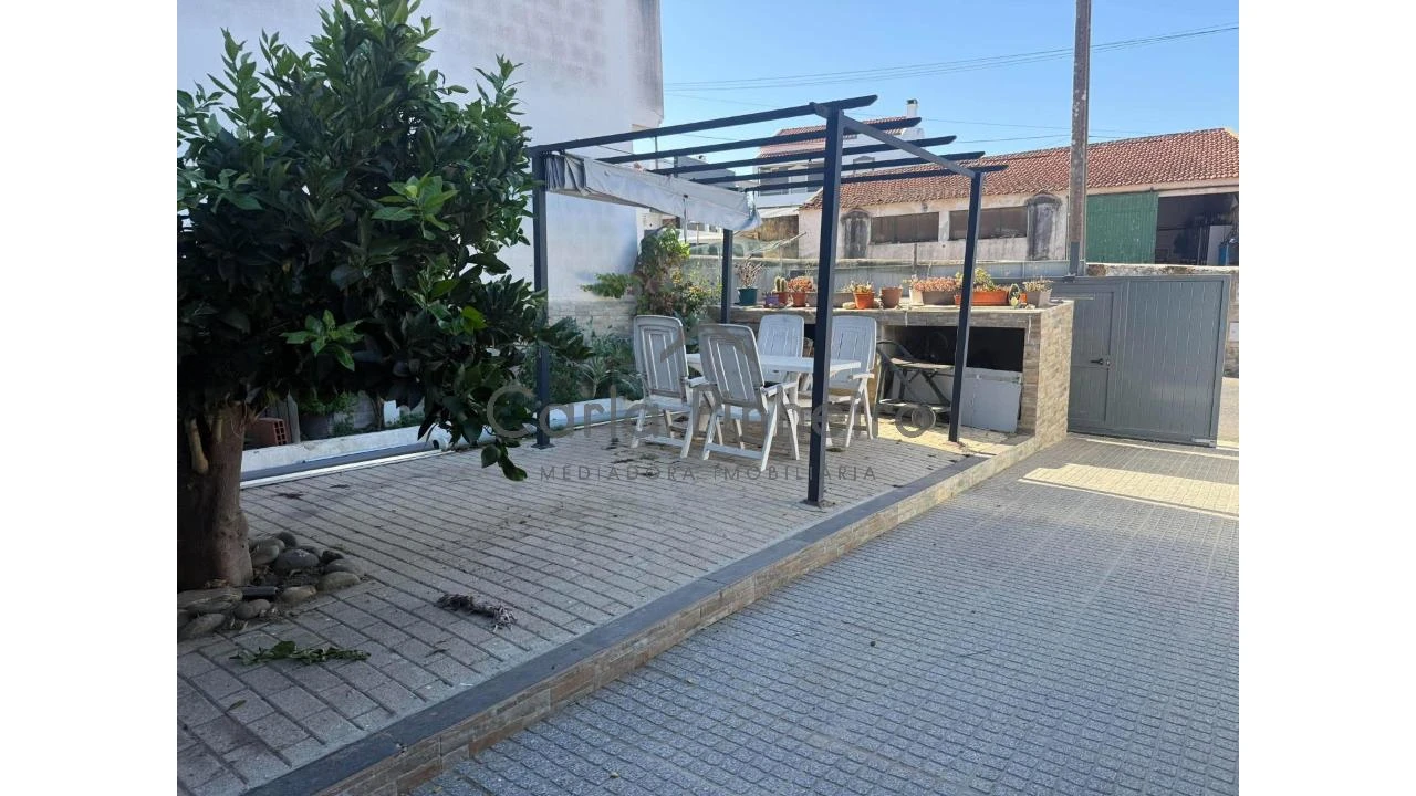 Moradia T3 para Venda em Cercal Foto 10