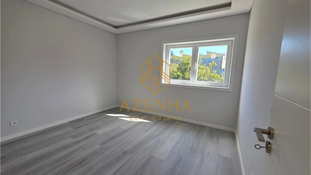 Moradia T3 para Venda em Santa Maria de Lamas Foto 21