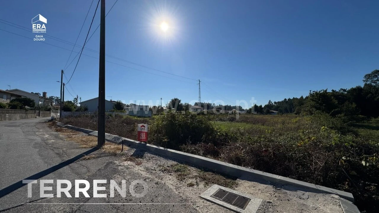 Terreno para Venda em São João de Ver Foto 15