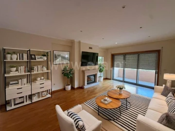 Apartamento T2 para Venda em Mafamude e Vilar do Paraíso