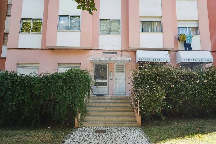 Apartamento T2 para Venda em Encosta do Sol Foto 20