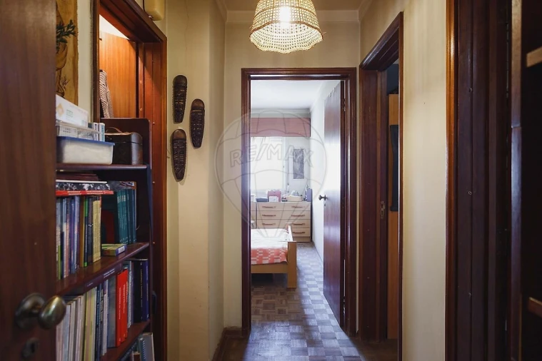 Apartamento T2 para Venda em Encosta do Sol Foto 5