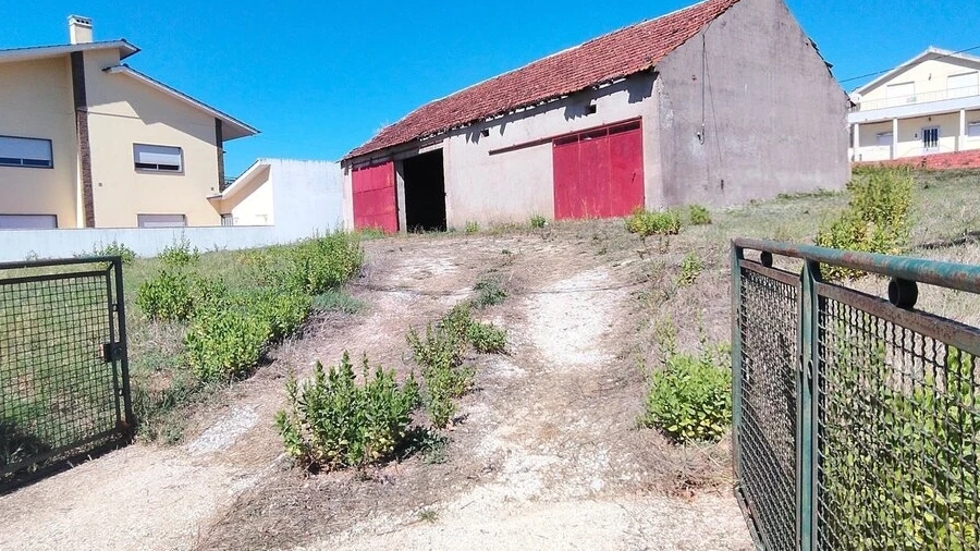 Armazém para Venda em Pussos São Pedro