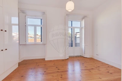 Apartamento T3 para Venda em Santo António