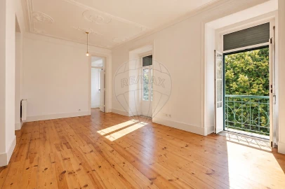 Apartamento T3 para Venda em Santo António