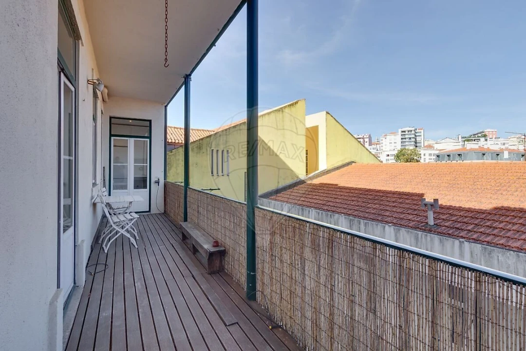 Apartamento T3 para Venda em Santo António Foto 37