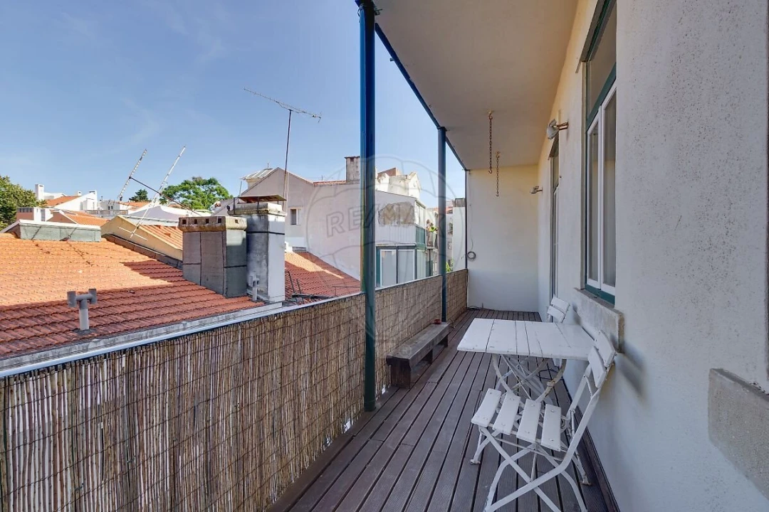Apartamento T3 para Venda em Santo António Foto 38