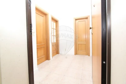 Apartamento T2 para Venda em Malveira e São Miguel de Alcainça