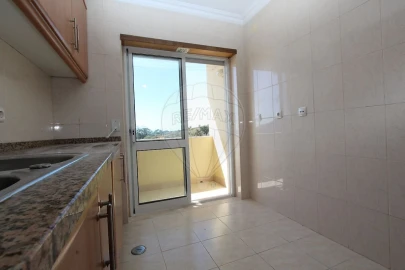 Apartamento T2 para Venda em Malveira e São Miguel de Alcainça