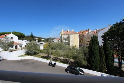 Apartamento T2 para Venda em Malveira e São Miguel de Alcainça