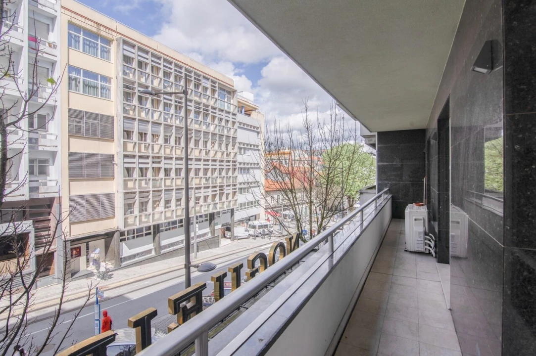 Apartamento T2 para Venda em Cedofeita, Santo Ildefonso, Sé, Miragaia, São Nicolau e Vitória Foto 10