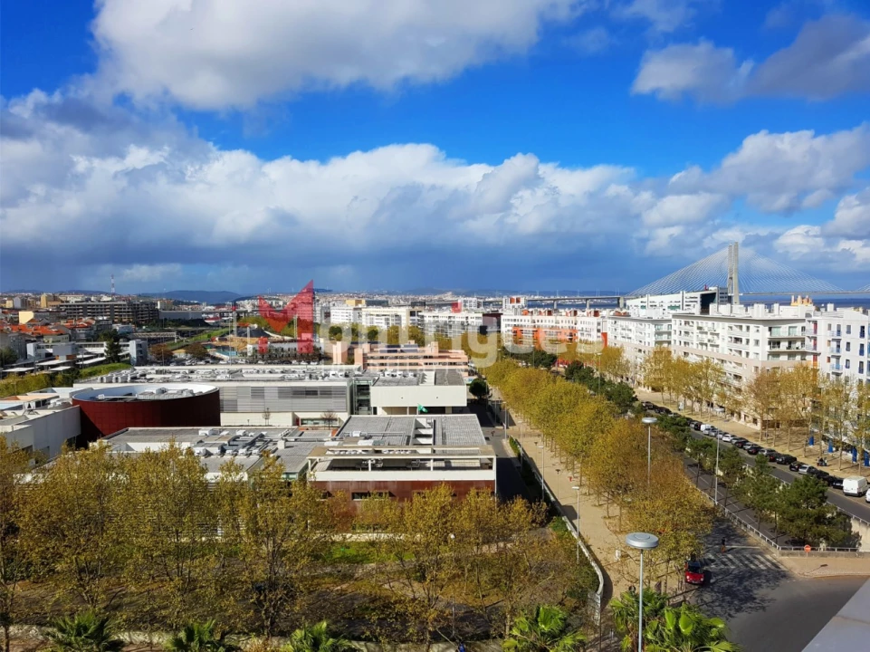 Apartamento T1 para Arrendamento em Parque das Nações Foto 12