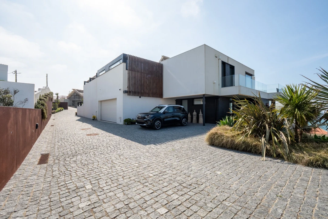 Moradia T4 para Venda em Ericeira Foto 48