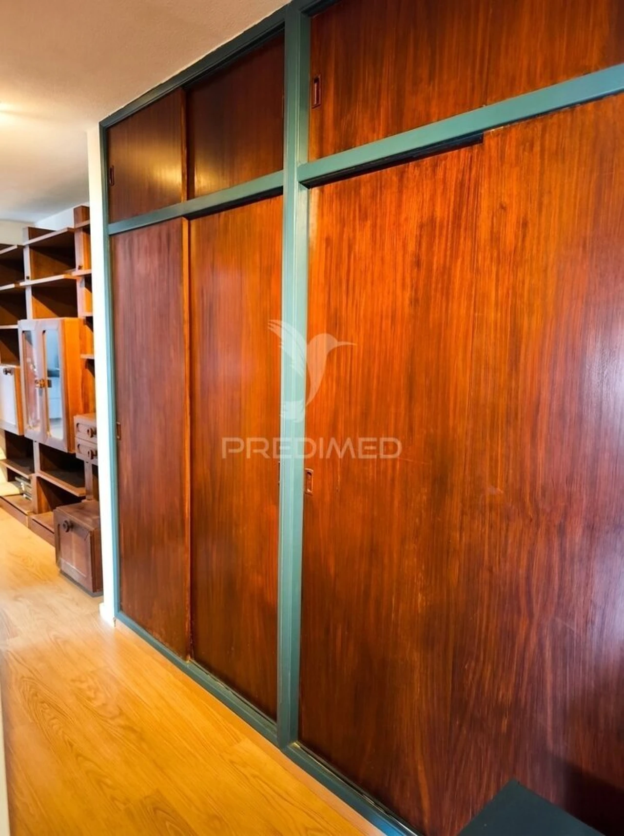Apartamento T3 para Venda em Santo António dos Cavaleiros e Frielas Foto 4