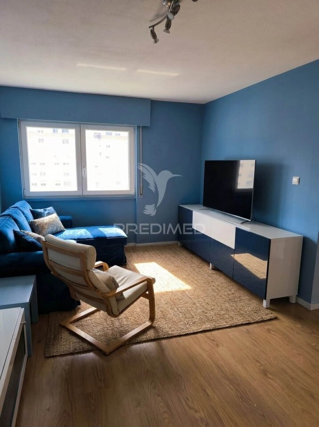 Apartamento T3 para Venda em Santo António dos Cavaleiros e Frielas Foto 3