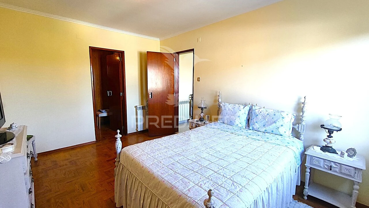 Moradia T2 para Venda em Almargem do Bispo, Pêro Pinheiro e Montelavar Foto 5