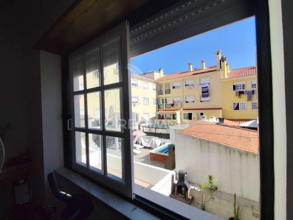 Apartamento T2 para Venda em Seixal, Arrentela e Aldeia de Paio Pires Foto 9