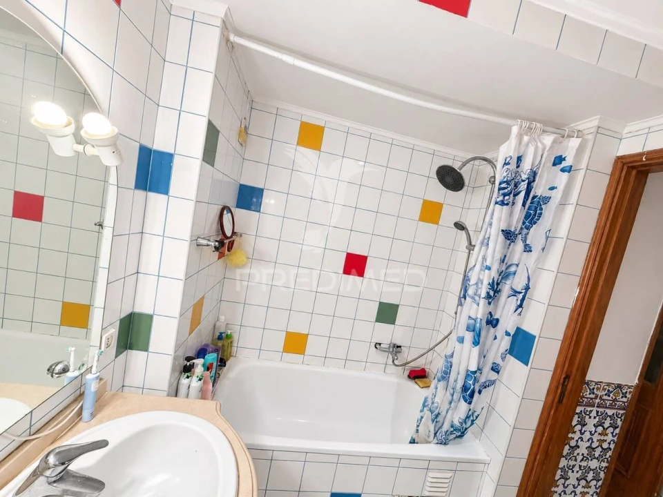 Apartamento T2 para Venda em Seixal, Arrentela e Aldeia de Paio Pires Foto 35