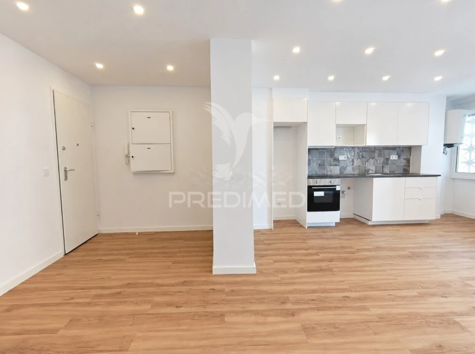 Apartamento T2 para Venda em Encosta do Sol Foto 3