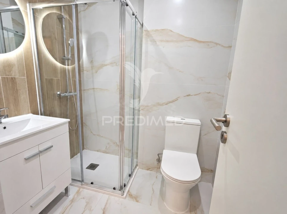 Apartamento T2 para Venda em Encosta do Sol Foto 4