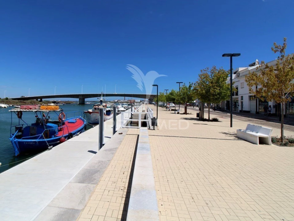 Apartamento T1 para Venda em Tavira (Santa Maria e Santiago) Foto 14