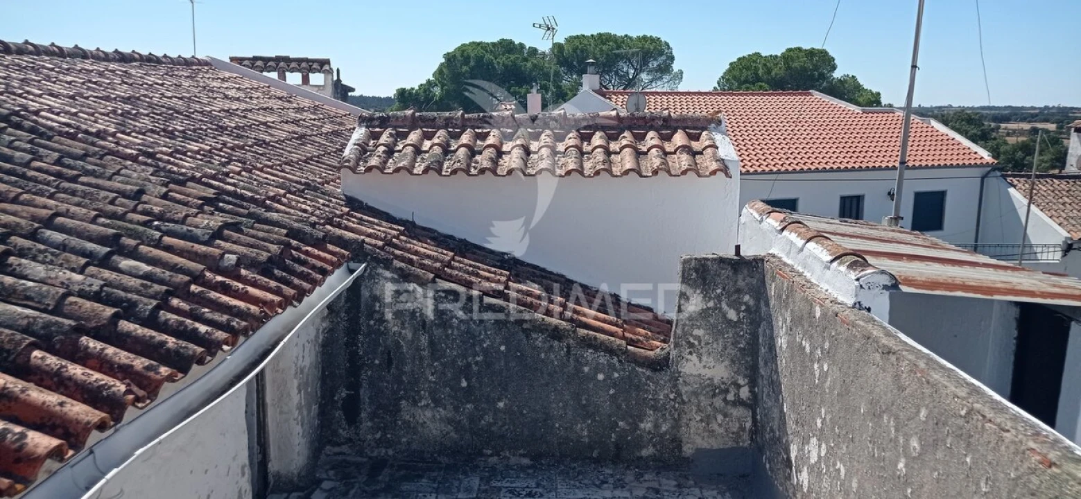 Moradia T2 para Venda em Gafete Foto 19